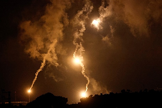 IRNA: Иран запустил по Израилю баллистические ракеты