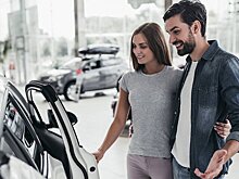 Автоэксперт Удалов объяснил, с чем связано падение продаж новых автомобилей