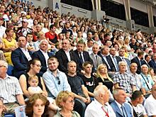 Министр спорта Олег Матыцин провел День физкультурника в Брянске и открыл Дворец единоборств