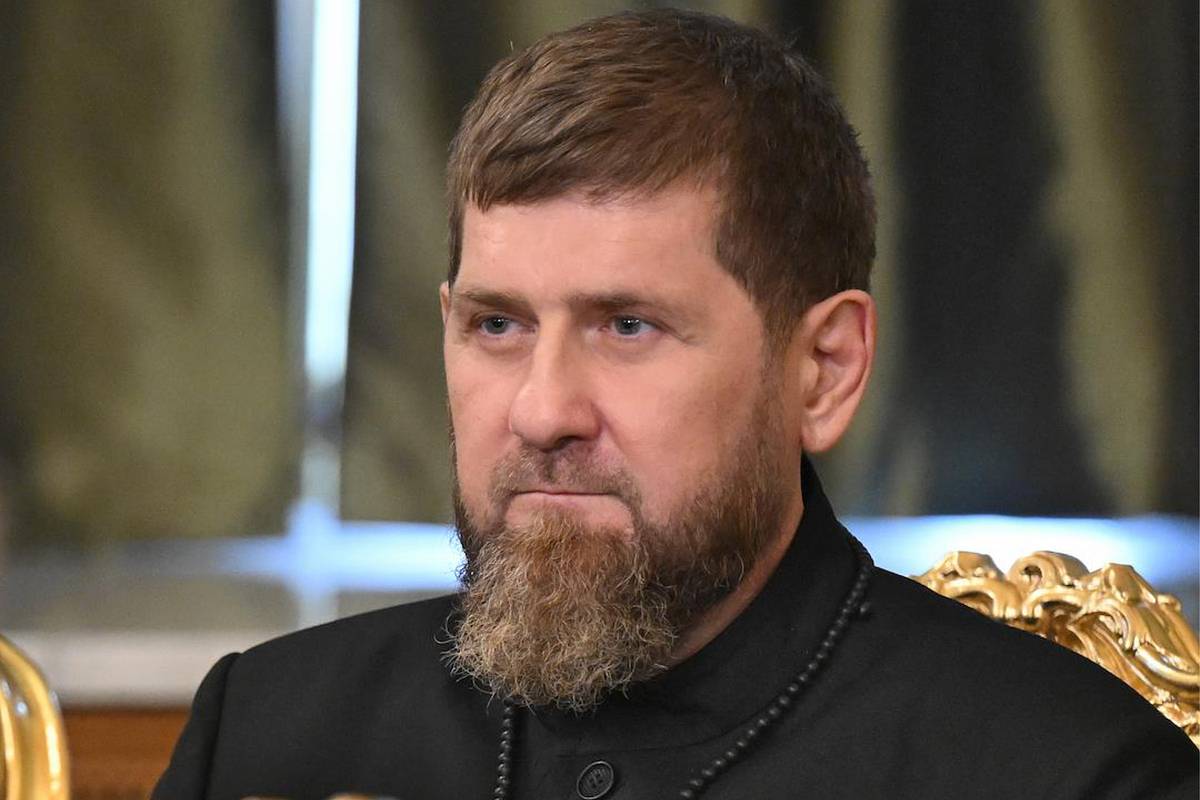 Кадырова наградили медалью За боевое отличие