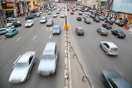 Россияне в 2022 году нарушили ПДД на 60 миллиардов рублей