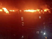 В Оренбурге загорелась кровля жилого дома