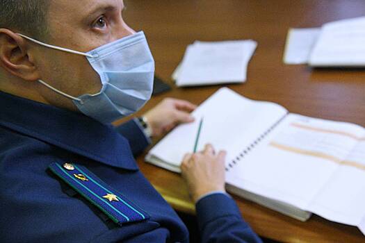 Экс-сотрудников ФНС из российского региона захотели лишить имущества