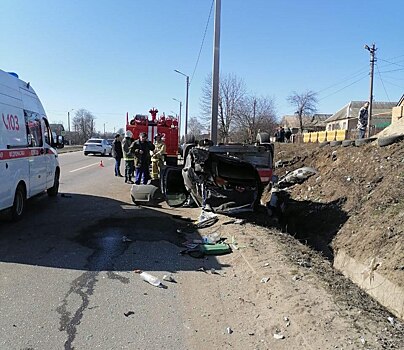 В Курске в опрокинувшемся автомобиле ранен водитель