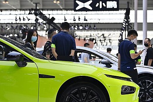«Китайская Tesla» представила свой автопилот