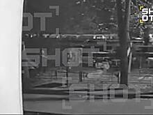 Выстреливший в россиянку из-за шумной компании мужчина попал на видео