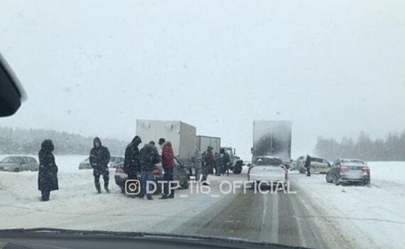 На трассе М7 затруднено движение из-за аварии