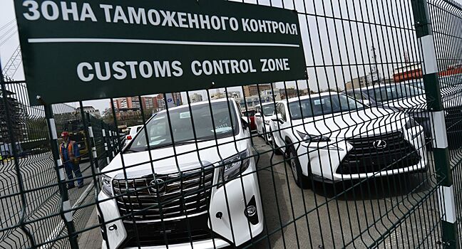 На 6 месяцев продлен временный ввоз автомобилей в РФ