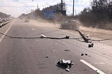 В Ольгино опора электросетей упала на федеральную трассу