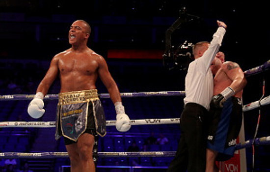 Экс-спаррингёр Усика и Джошуа размялся на джорнимене: видео