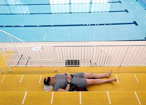 Бодибилдер назвал улучшающую восстановление мышц позу для сна