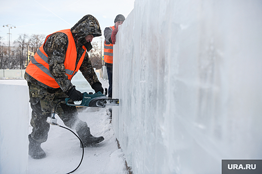 В Нягани ледовые городки откроются в конце декабря из-за морозов