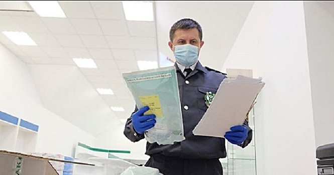 Хотели продавать: в аэропорту Платов в феврале изъяли 47 кг мяты