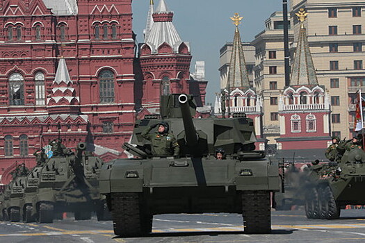 «Армата» заглохла на Красной площади