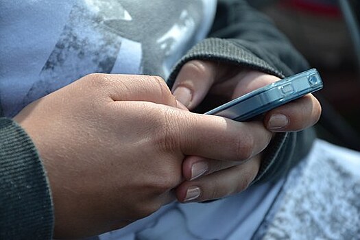 Депутат Рады назвал «голодранцами» тех, кто не может купить два iPhone