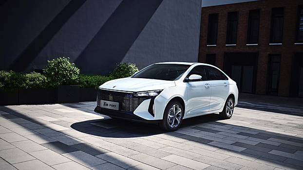 6 конкурентов Lada Iskra: все варианты на рынке до 1,8 млн рублей