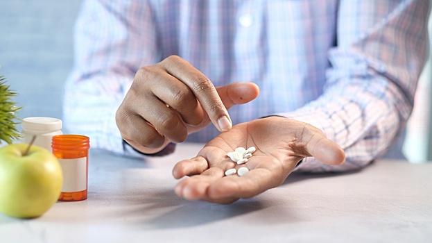 Психолог Александр Коридзе рассказал про лечение педофилии химической кастрацией