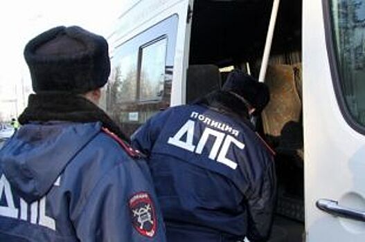 Экипаж ДПС помог роженице оперативно добраться в больницу в час пик