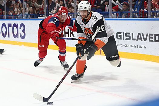«Локомотив» дома проиграл «Амуру» в матче с 10 шайбами
