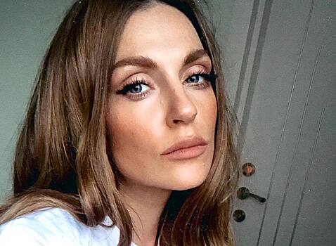 «Какое это счастье!»: Саша Савельева показала первые вещи новорожденного сына