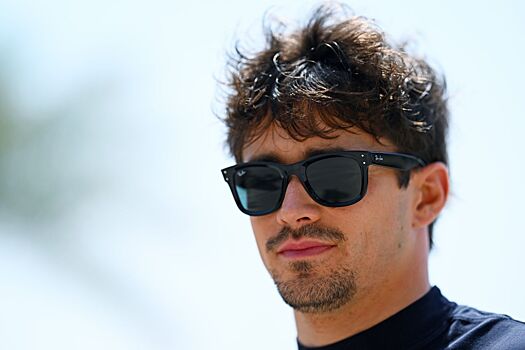 Леклер попал под расследование стюардов после аварии перед спринтом Гран-при Майами