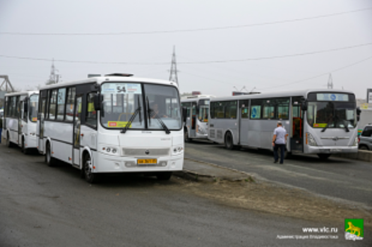 Массовые проверки автобусов на антисанитарию продолжаются во Владивостоке