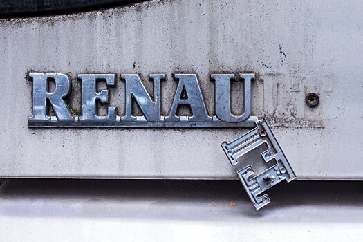 Renault начнет экспортировать машины российской сборки в шесть стран Персидского залива