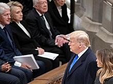 Бумеранг Эпштейна: Трамп целится в якобы педофила Клинтона, хотя может неслабо прилететь и ему самому