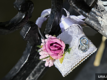 Уральский вор в законе, съевший паспорт и бежавший на Украину, выдал дочь замуж