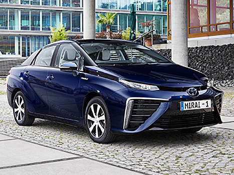 Toyota верит в победу водородных автомобилей над электрокарами