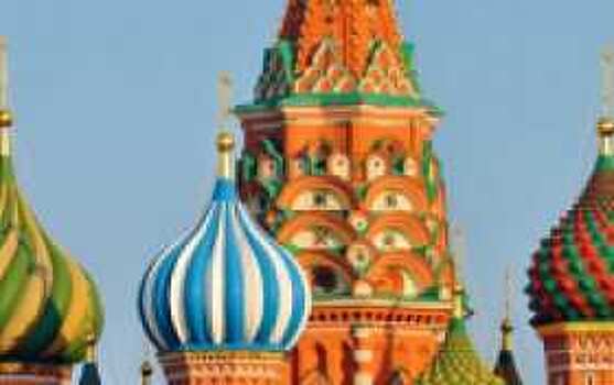 Деньги к рублям: иностранные инвесторы устремились в Россию