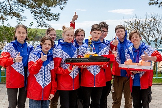 Школьники из 14 регионов России примут участие в судостроительной смене в "Орленке"