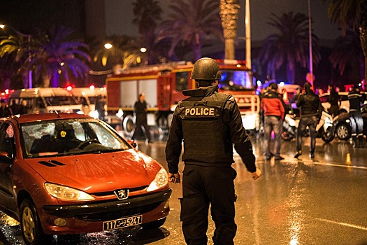 В Тунисе ввели режим ЧП