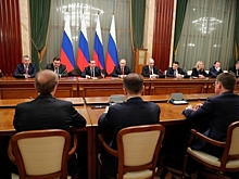 Экономист: Соцблок правительства поменяли из-за провалов прежнего