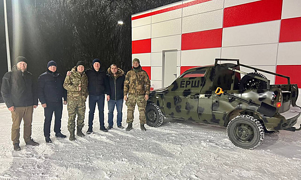 Пермский губернатор Махонин помог с отправкой бойцам на СВО бронированного авто