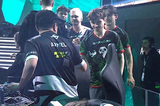 Российская 9Pandas попала в топ-8 Riyadh Masters по Dota 2, выиграв $ 500 тыс