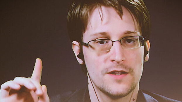 Сноуден раскрыл правду о связях с русскими спецслужбами