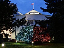 «Волна возмущения»: в Польше разгорелся скандал из-за машины для президента