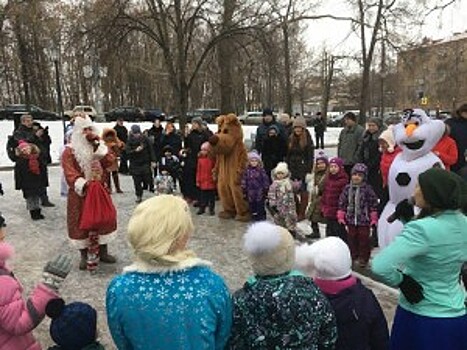Жители поселения смогут посетить новогодний концерт