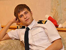 Российский моряк с захваченного КСИР судна связался с женой