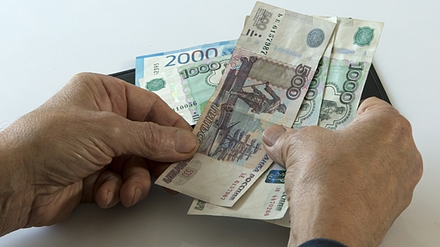 Эксперт предупредил о замаскированных под вклады рискованных продуктах