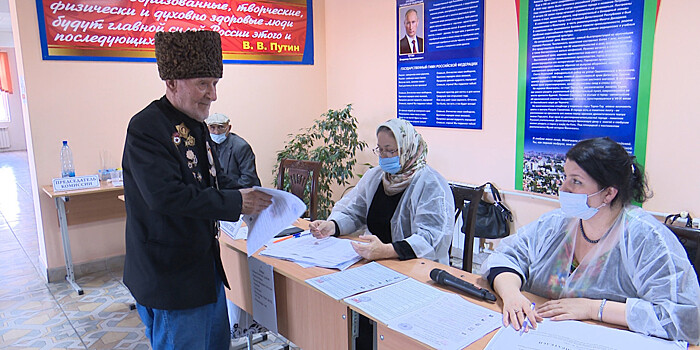 На выборах в Дагестане проголосовал 98-летний ветеран ВОВ Ибрагим-Паша Садыков