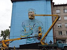 Граффити-портрет Винокурова появился на фасаде дома в Петропавловске