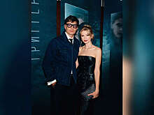 Актриса Анастасия Уколова вышла на публику в платье из кожи после похудения