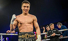 Казахстанский топ-проспект Джукембаев победил экс-чемпиона мира