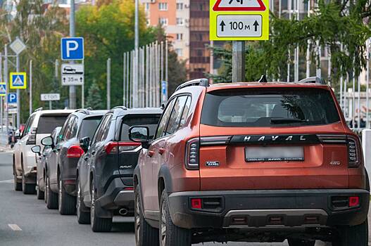 Названы популярные у российских мужчин автомобили