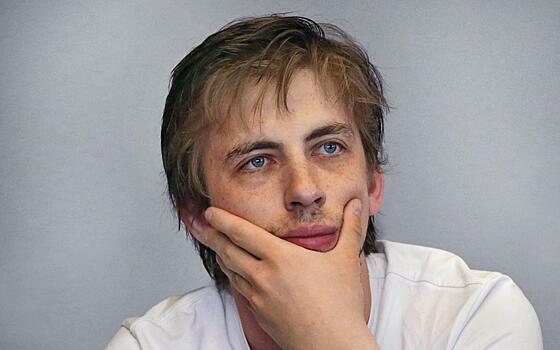 Все-таки уголовное дело! Актер Александр Паль обвиняется в избиении бывшего хоккеиста ЦСКА