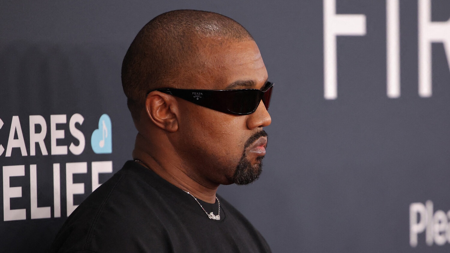 Канье Уэст извинился за антисемитские выпады