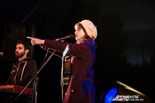 «Музыка мира» в Воронеже завершилась выступлением Lola Marsh и световым шоу