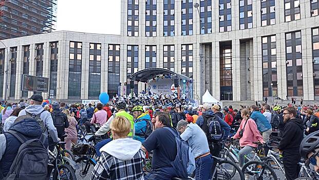 В Москве прошел весенний велофестиваль. Как это было